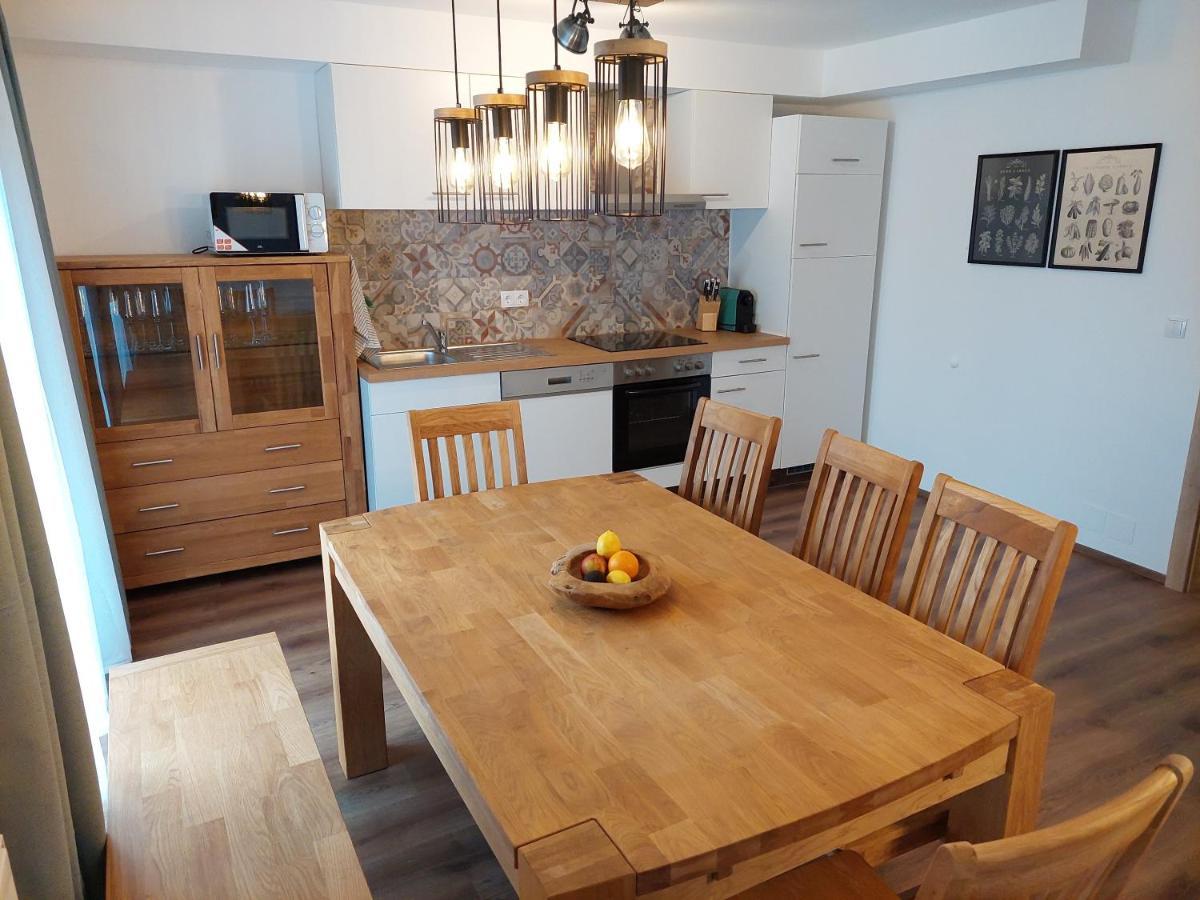 Stony Sea Apartment
