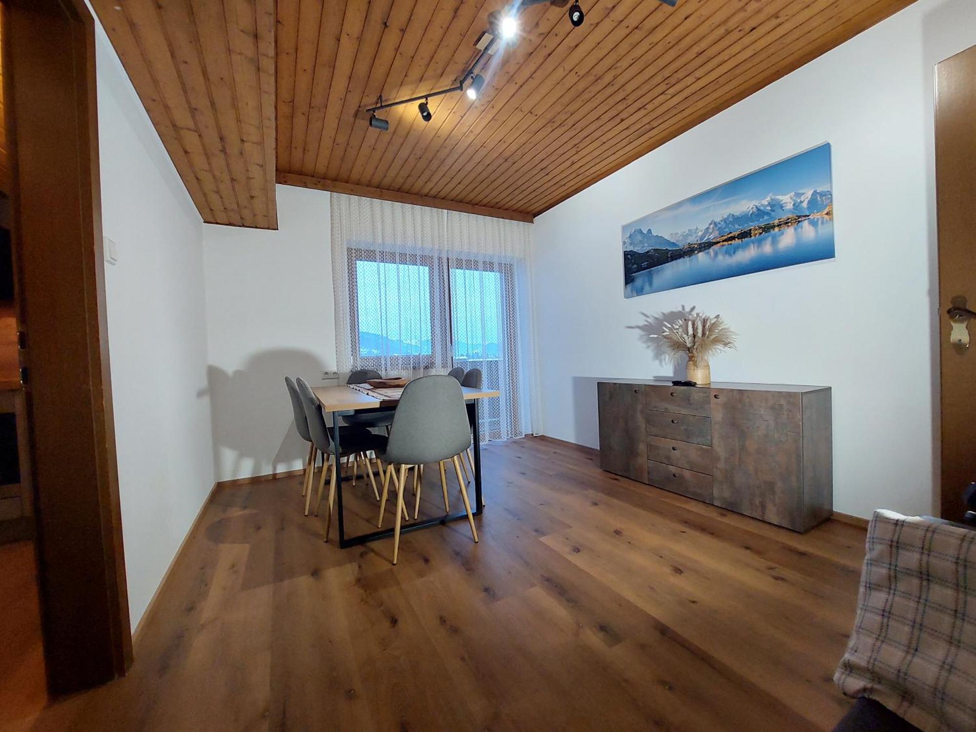 Stony Sea Apartment